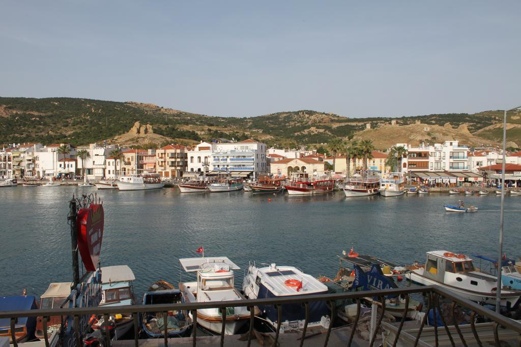 Huri & Nuri Hotel (Adults Only) Foça Exterior foto